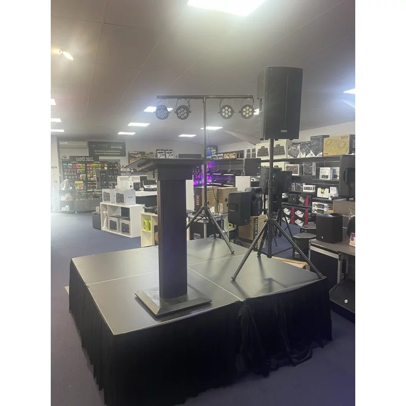 Plugger Case QuickStage 4 Set – Scène modulaire / praticable 4 m²